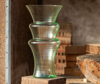 Produzione Privata 'Wind Maestrale' vase, transparent green GREEN PRPR25WIN699GRN