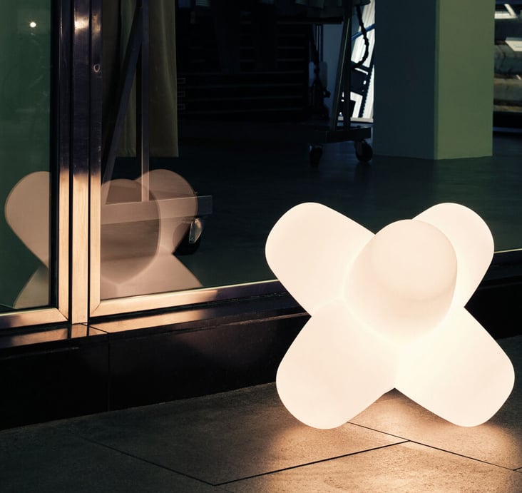 Mexican vibes with Acapulco Design's chairs