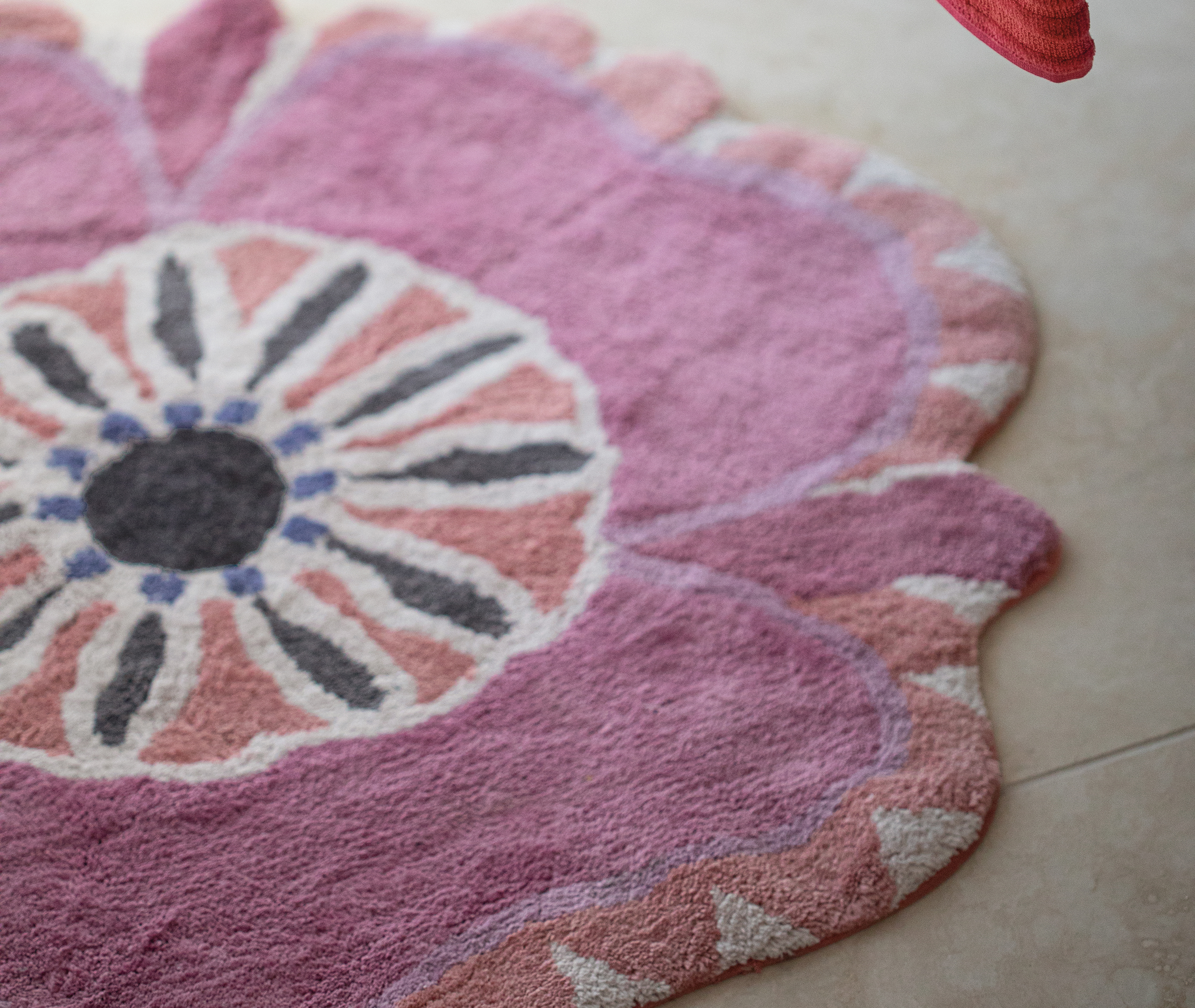 Missoni Aretha Bath Mat In Pink