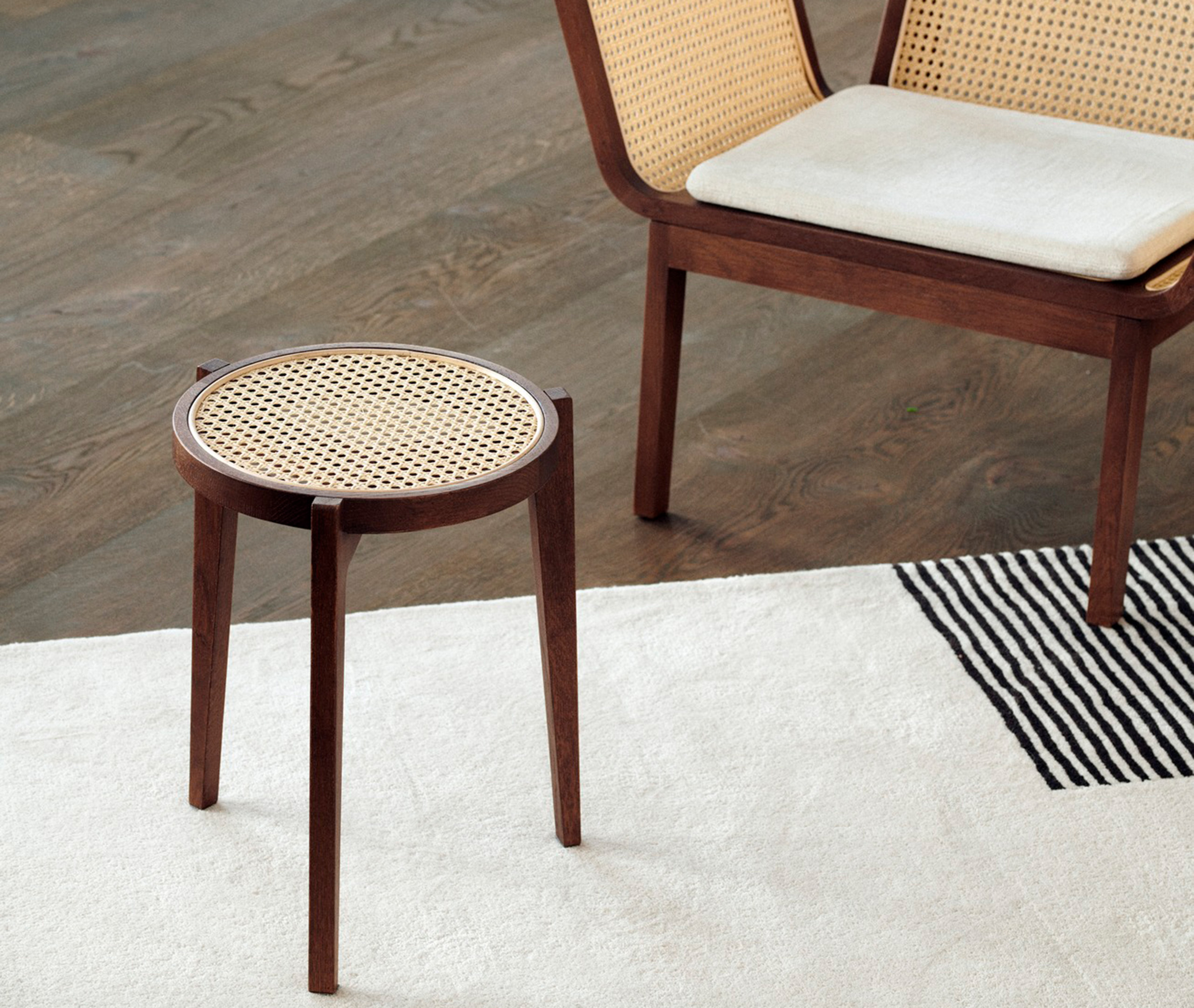 Norr11 Seating Brown Uni In Brown
