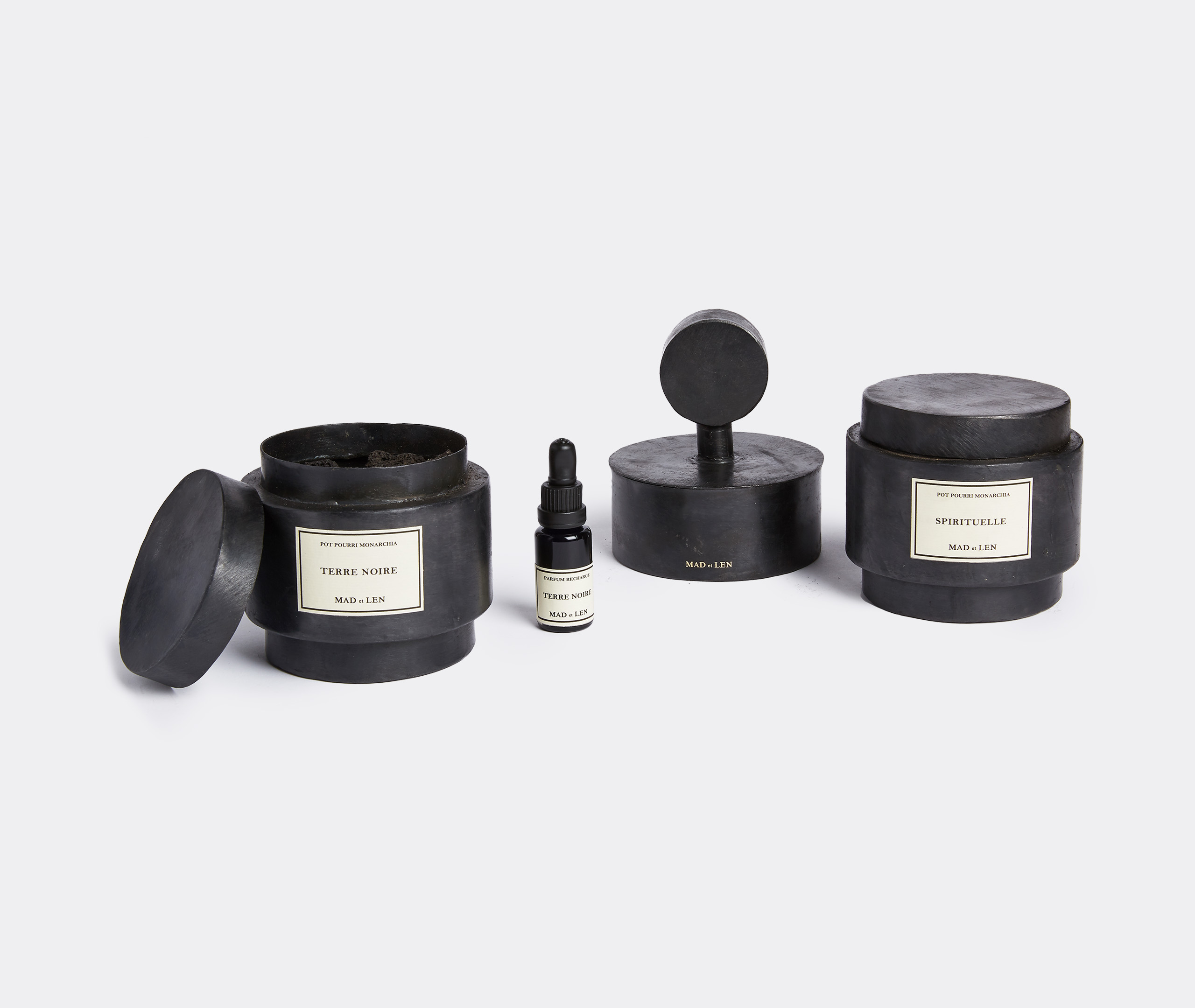 Mad & Len Candlelight And Scents Black Uni In Black