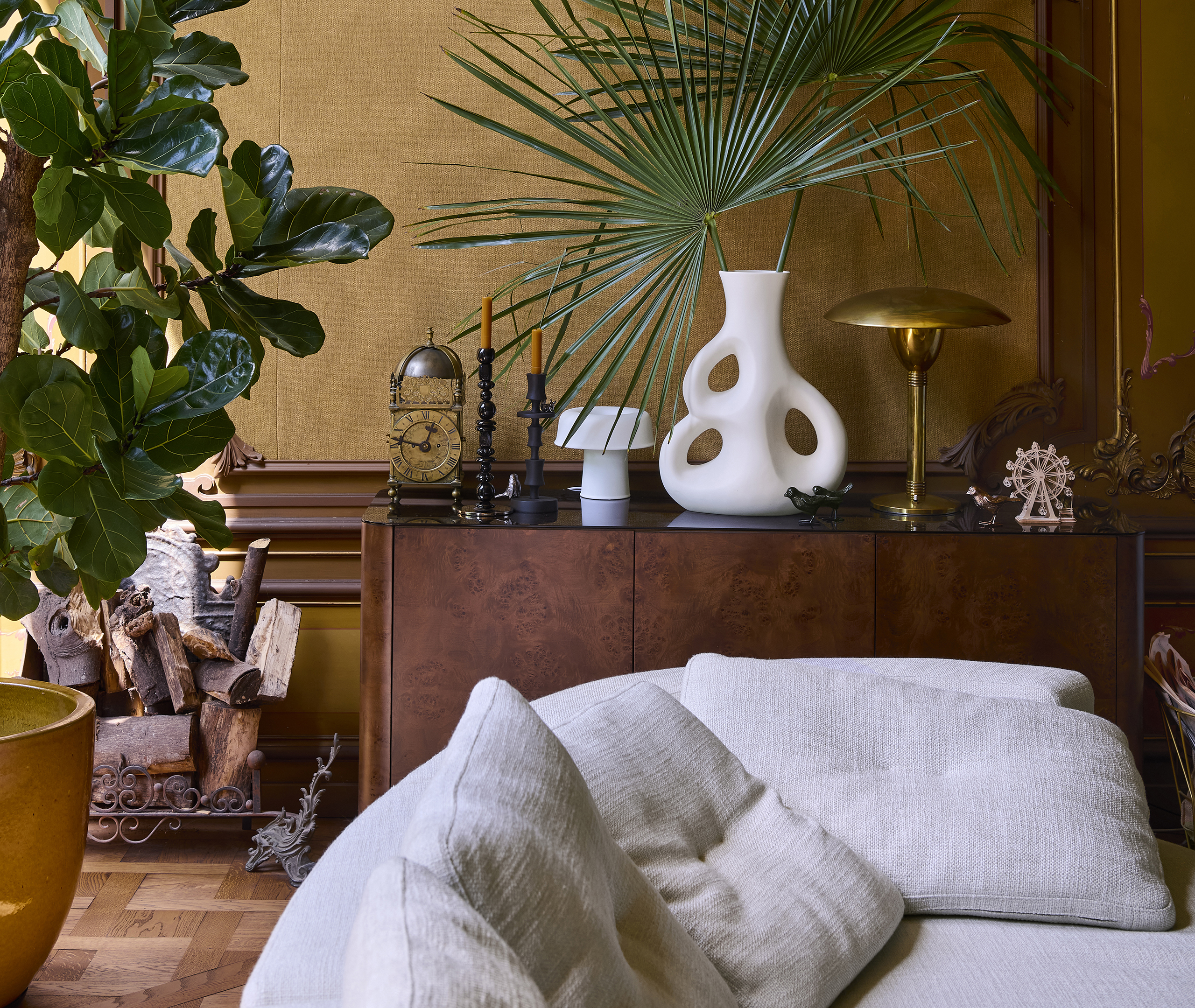 Polspotten Vases White Uni In White