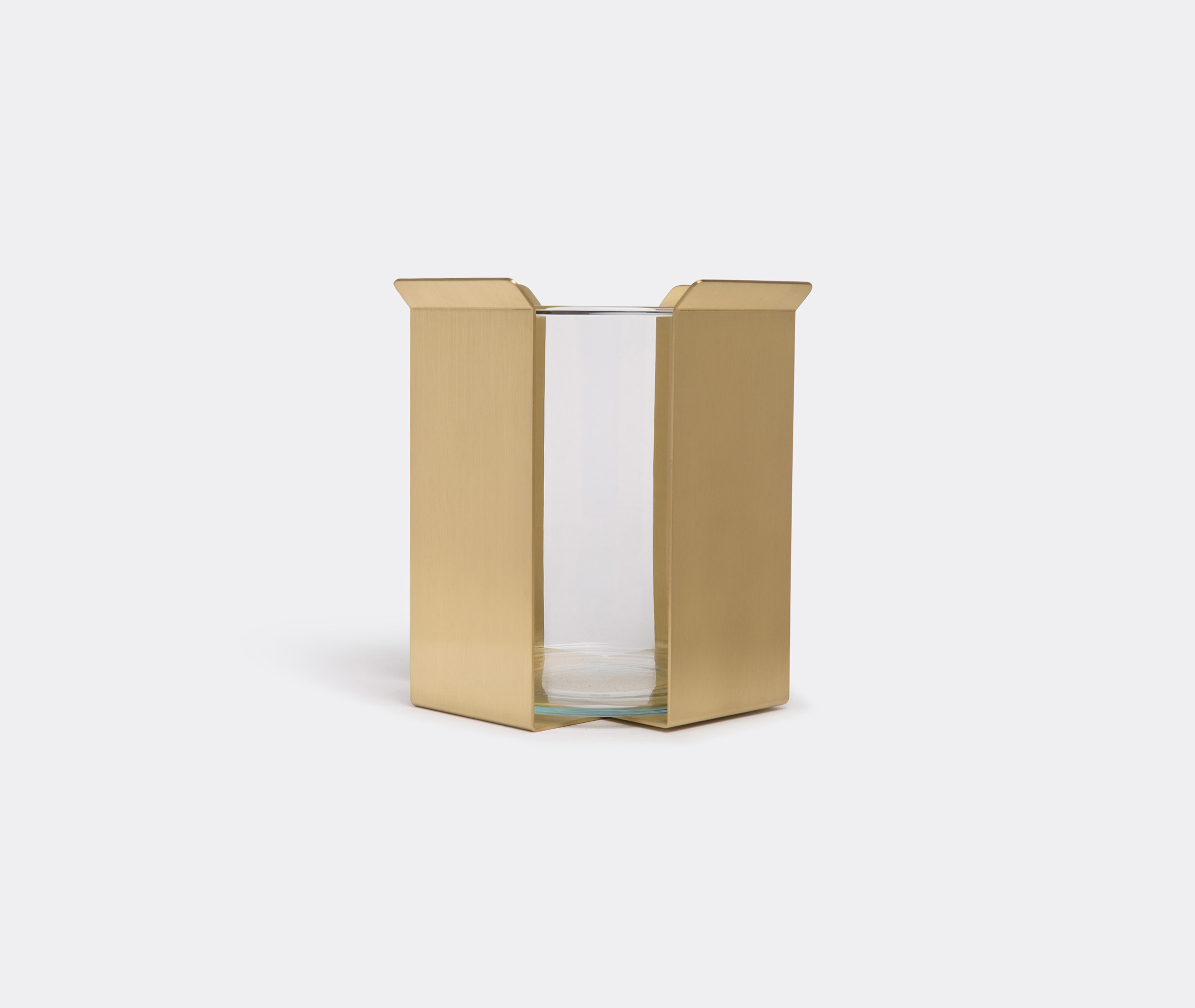 Marta Sala Éditions Vases Mat Brass Uni In Mat Brass
