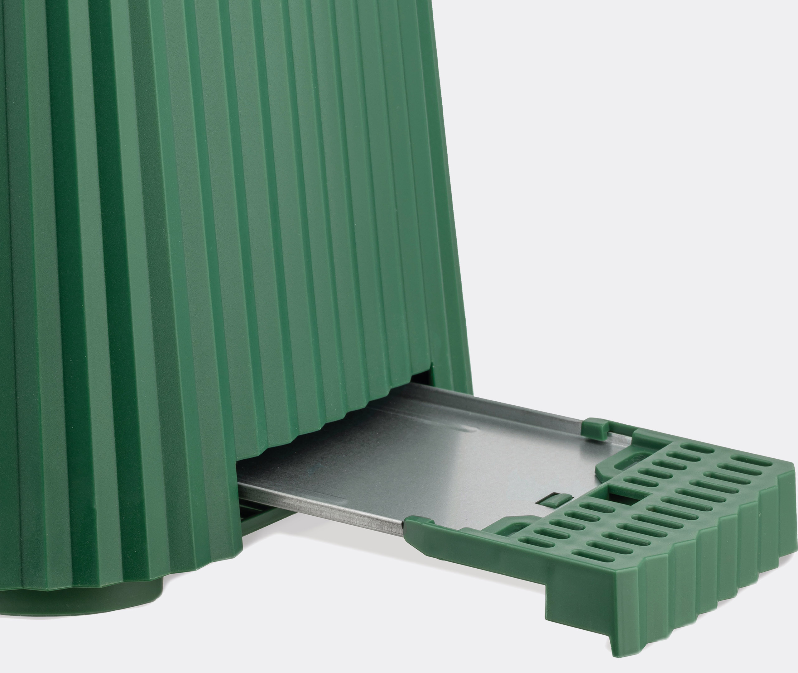 Alessi Kitchen And Tools Green Uni In Green
