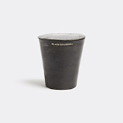 Mad et Len 'vestimentale' Candle, Black Champaka -  Candlelight And Scents Black Uni
