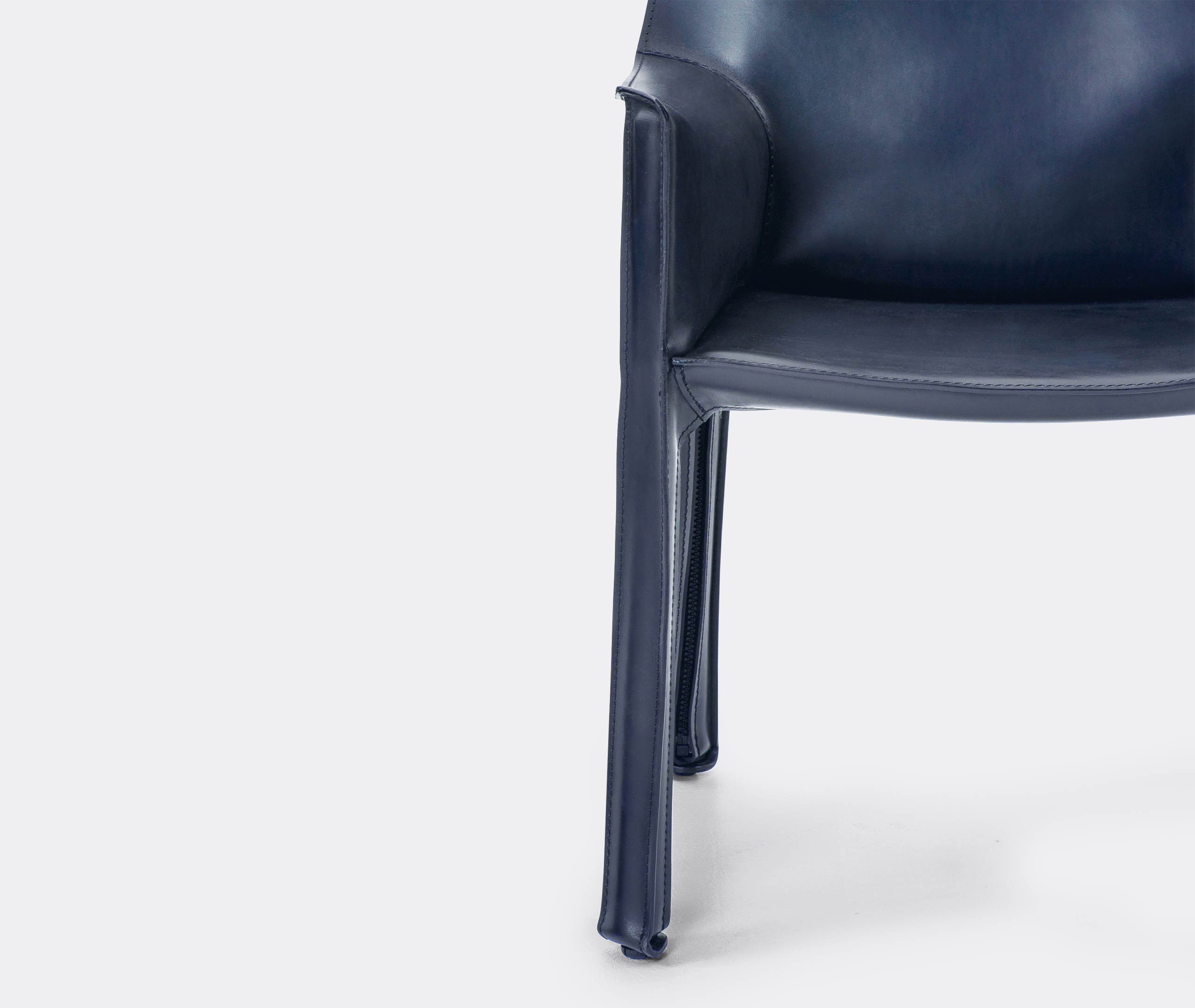 Cassina Seating Blue Uni In Blue