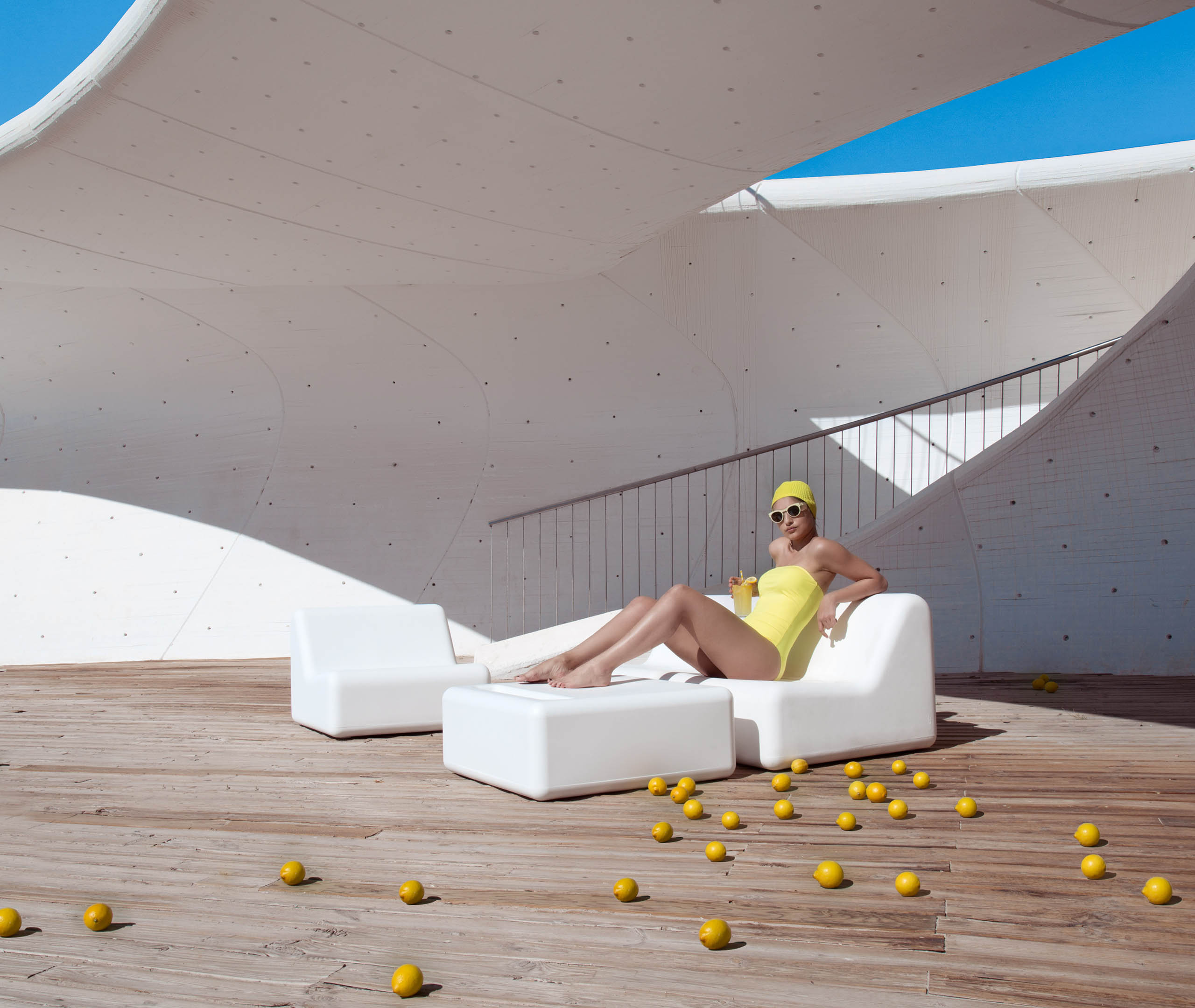 Diabla Seating White Uni In White