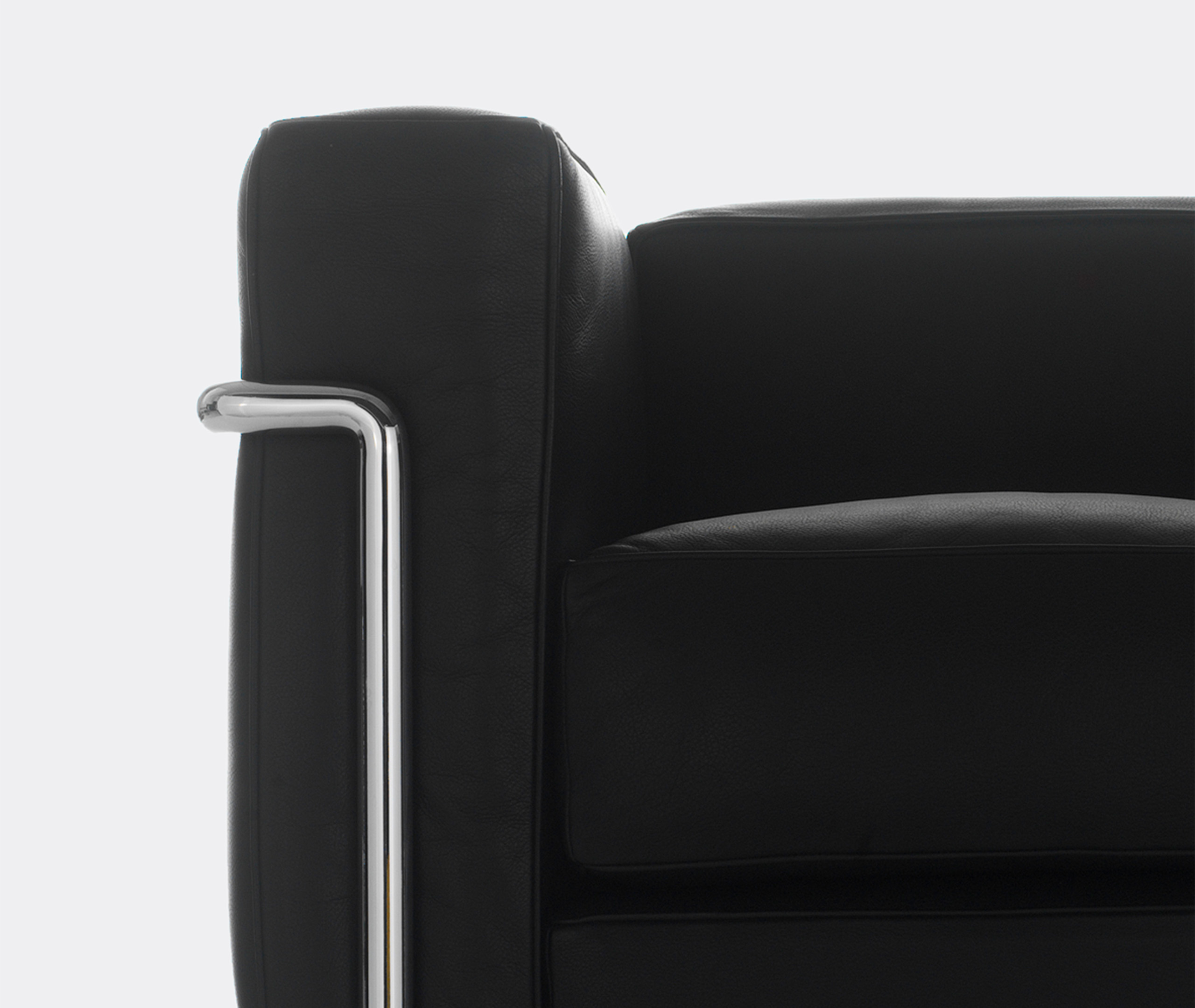 Cassina Seating Black Uni In Black