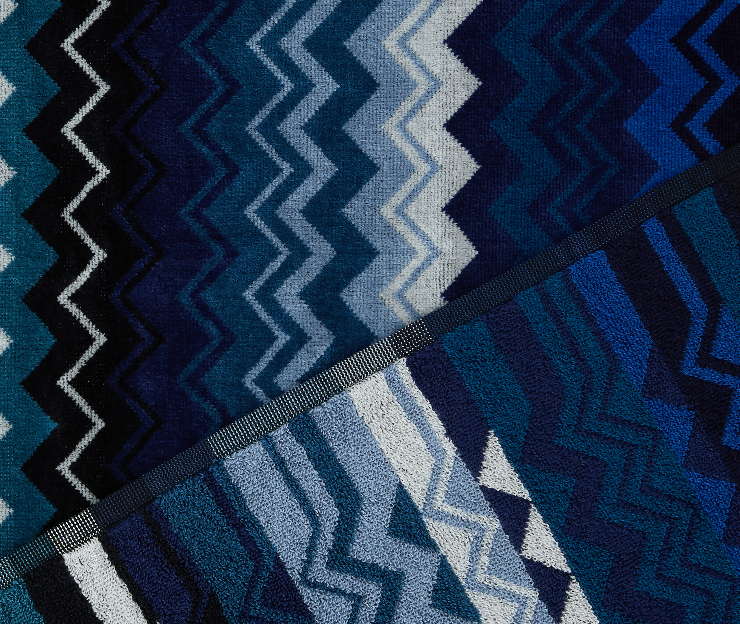 Missoni Giacomo Zigzag-print Towel Set In Blue