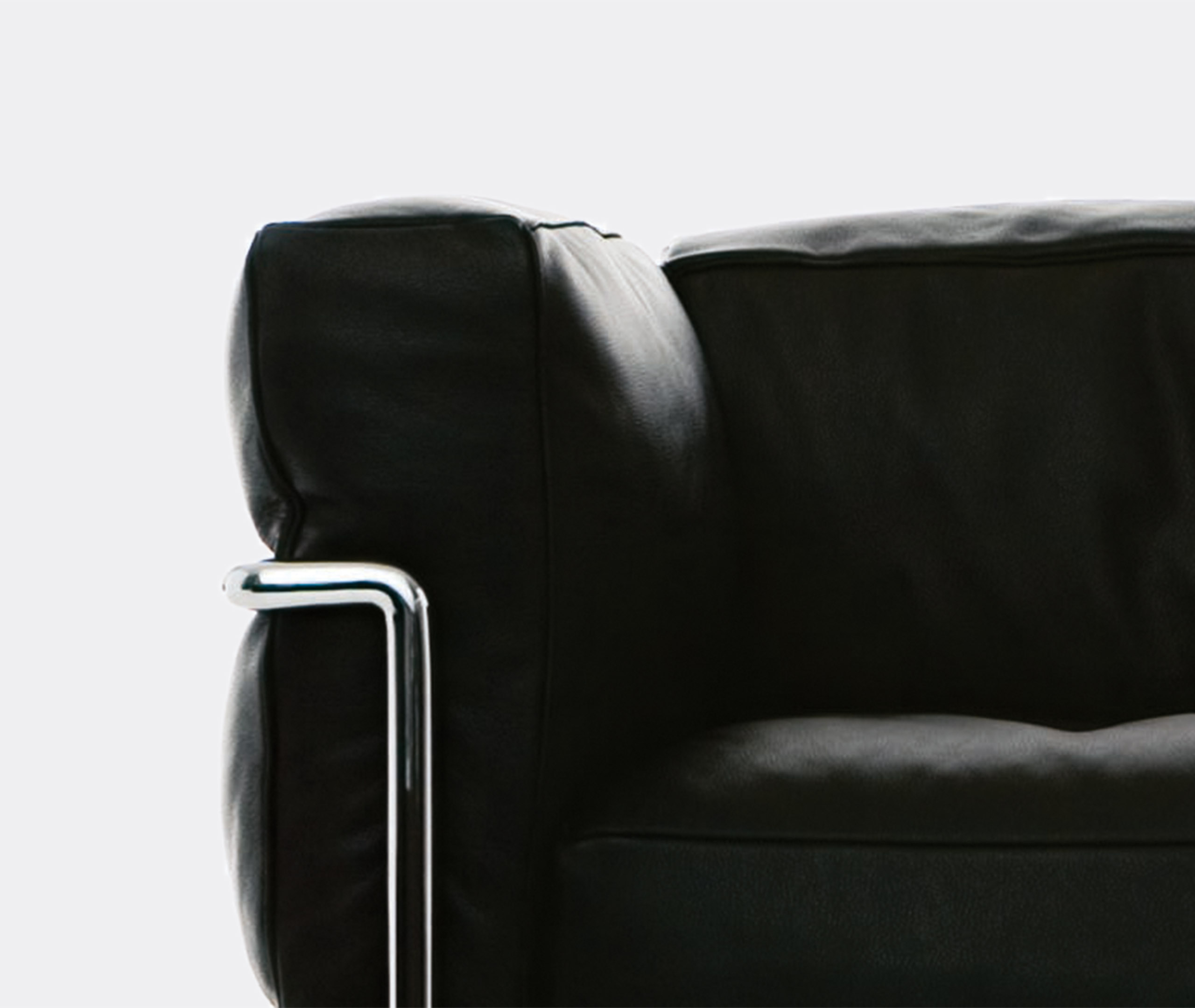 Cassina Seating Black Uni In Black
