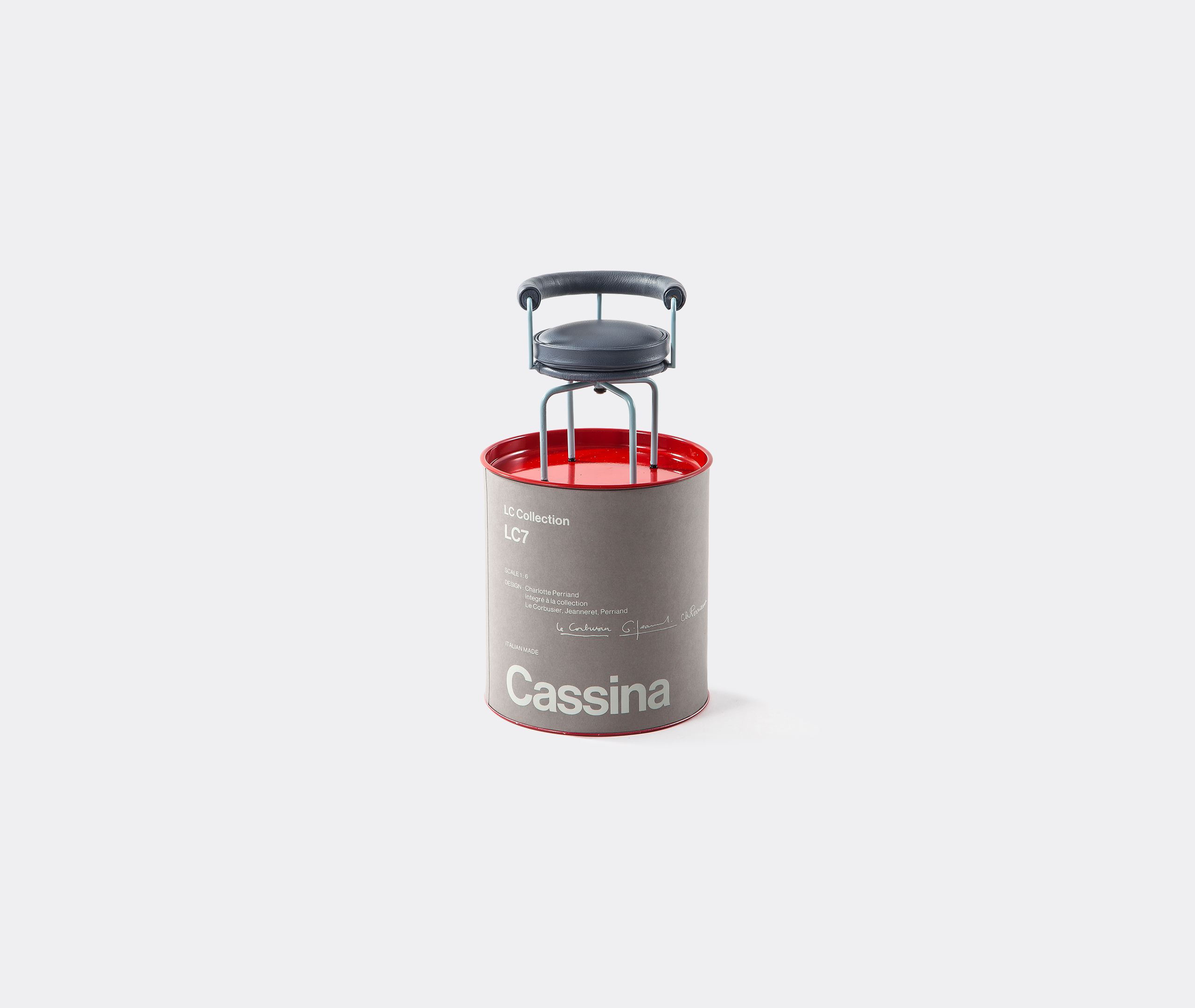 Cassina Decorative Objects Black Uni In Black