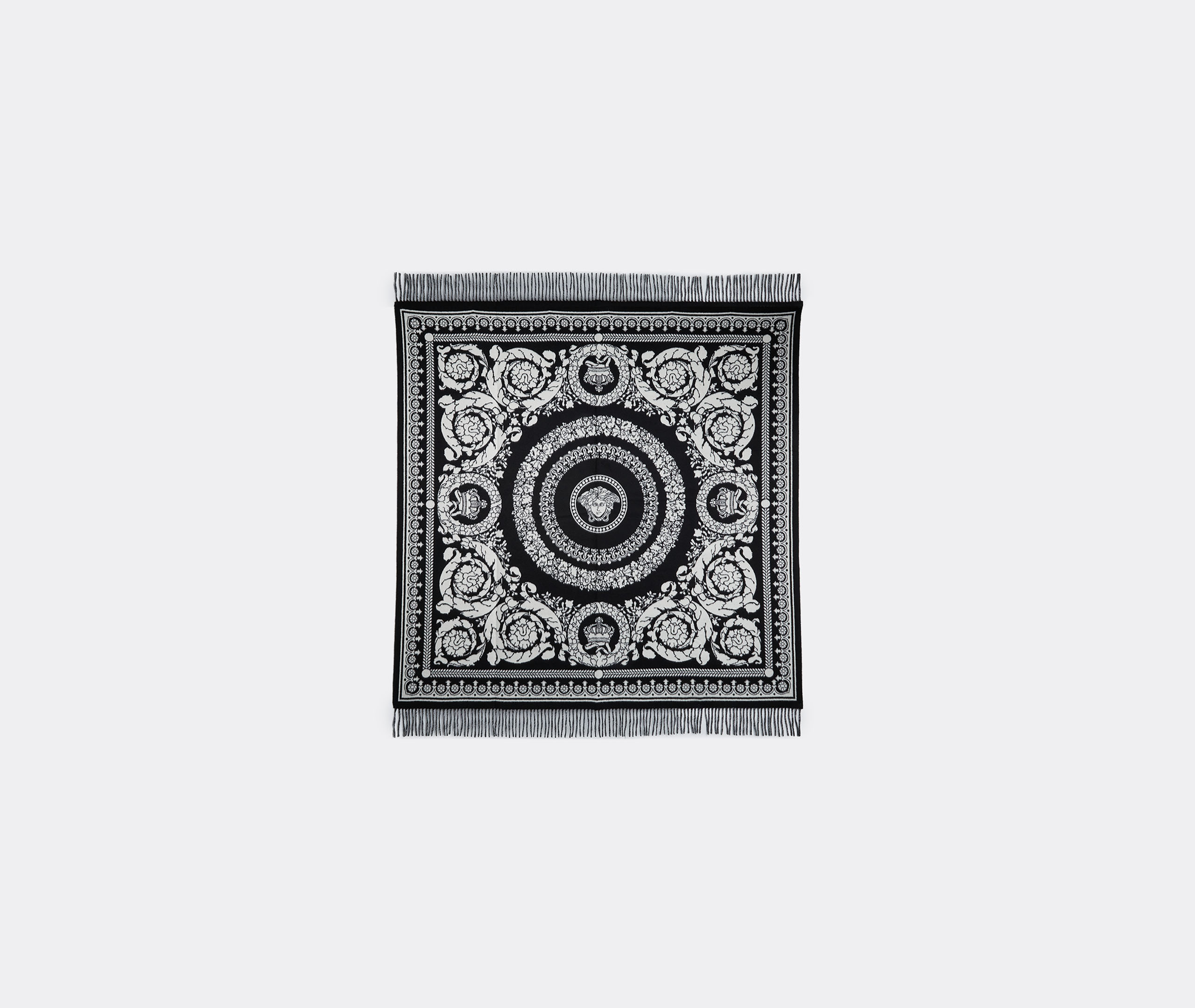 Versace Blankets Black And White Uni In Black And White
